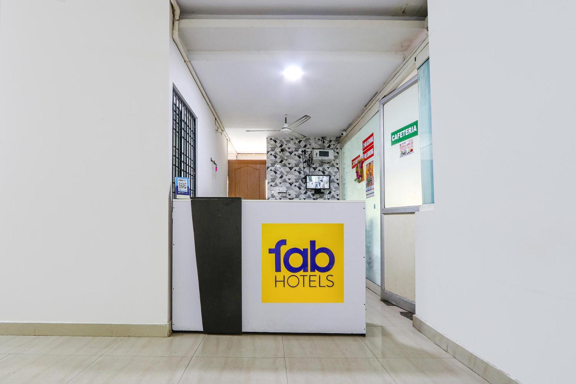 Fabexpress Korner Inn - Sivaji Park Visakhapatnam Exterior foto